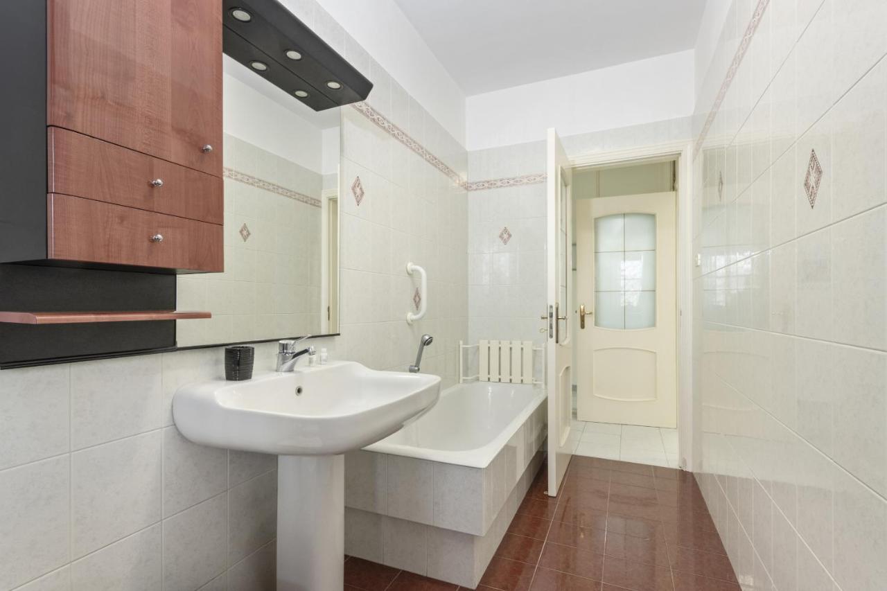 Casa Giovanna By Wonderful Italy Бари Екстериор снимка